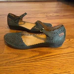 Pikolinos sandals size 41
